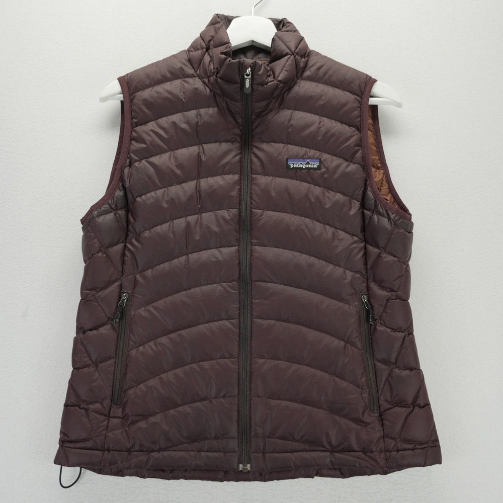 Patagonia Womens Down Sweater Vest Burgundy Plum Goose Down Puffer 84627 Size M